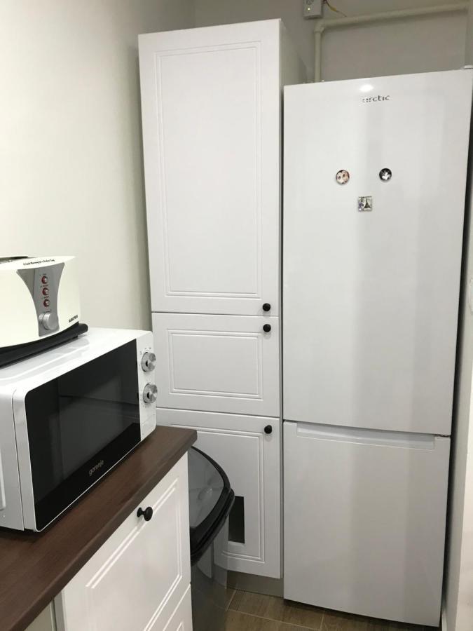 Comfy Apartment - Free Private Parking,Ac,Wi-Fi Carei Exterior foto